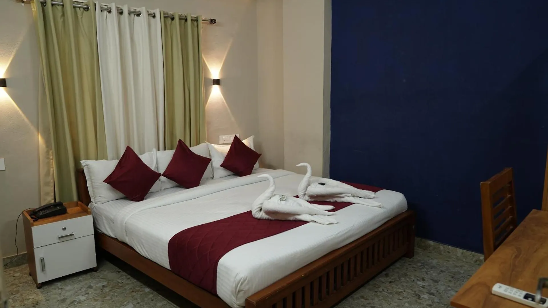 Motel Dreams Paradise Airport Residency Nedumbassery